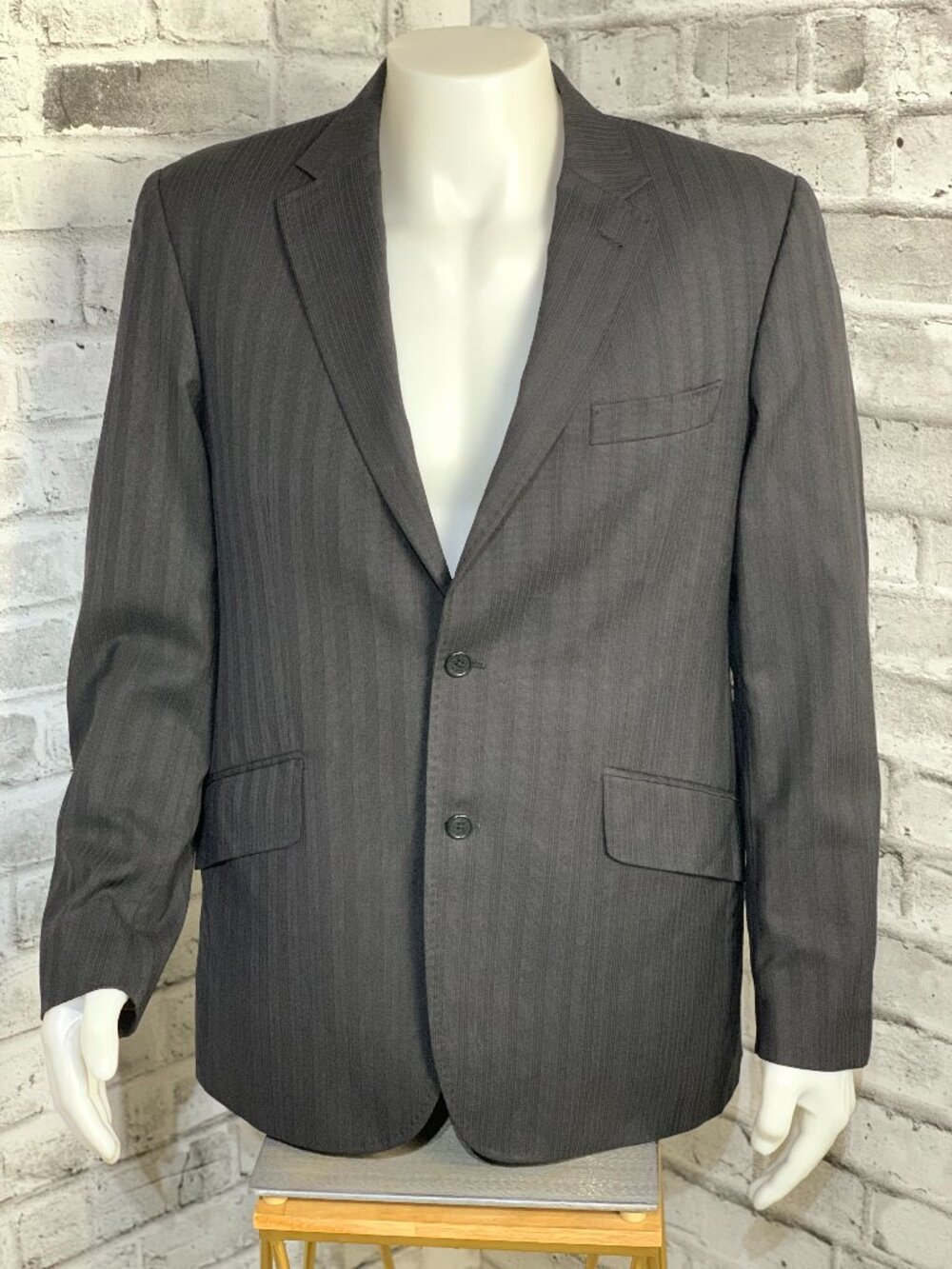 Ted Baker Endurance Blazer Sport Coat Men 44R Black Wool Pinstripe Preppy Jacket